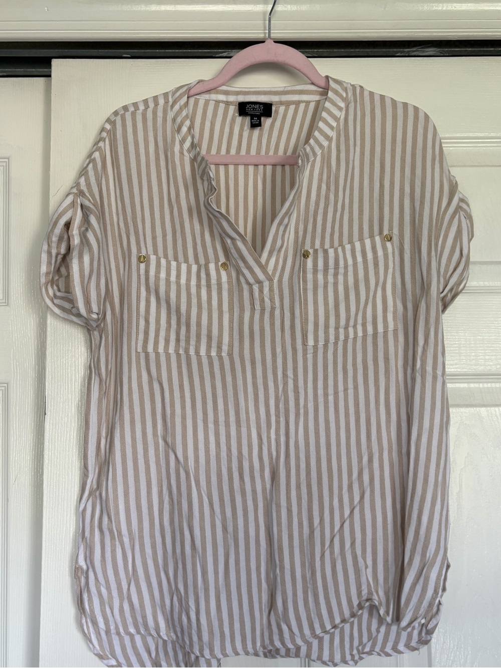 Jones New York Cream and Tan Striped Short Sleeve Tunic